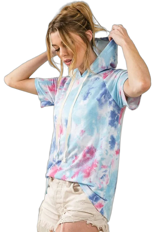 Short-sleeve tie-dye hooded top with white drawstrings, aqua and pink watercolor pattern